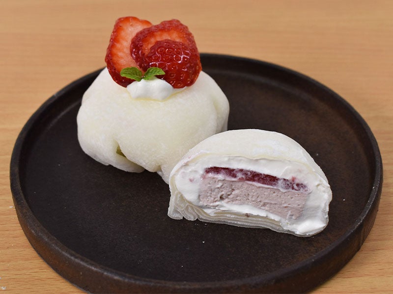 いちごムースのクリーム大福